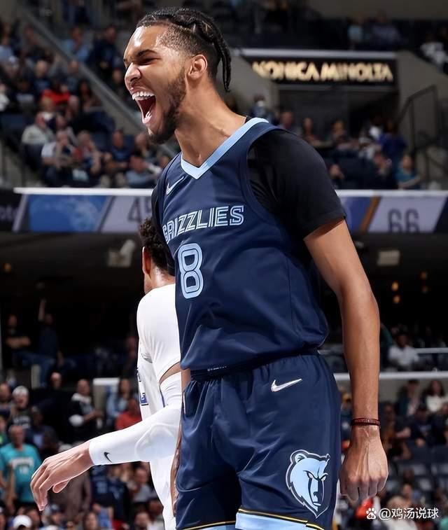 威廉姆斯完胜阿斯顿马丁,勒克莱尔高光表现 威廉姆斯完胜阿斯顿马丁,勒克莱尔高光表现