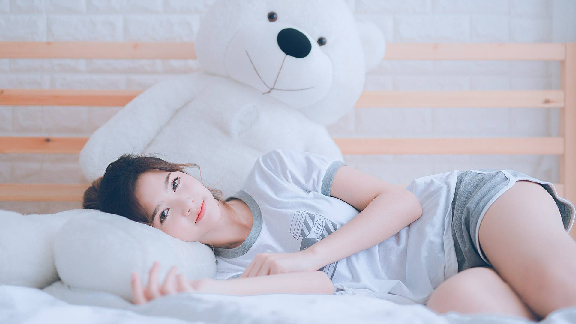 王权与飞翼的博弈，在钢铁牢笼中，利拉德将存在刻入胜负纹理