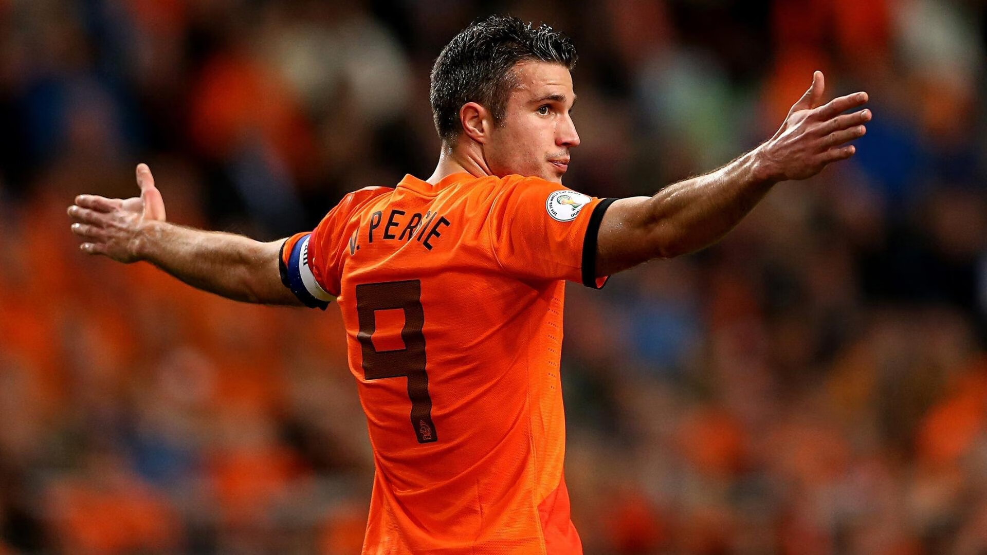 钢铁防线难挡利刃出鞘,英格拉姆在焦点鏖战中一剑封喉