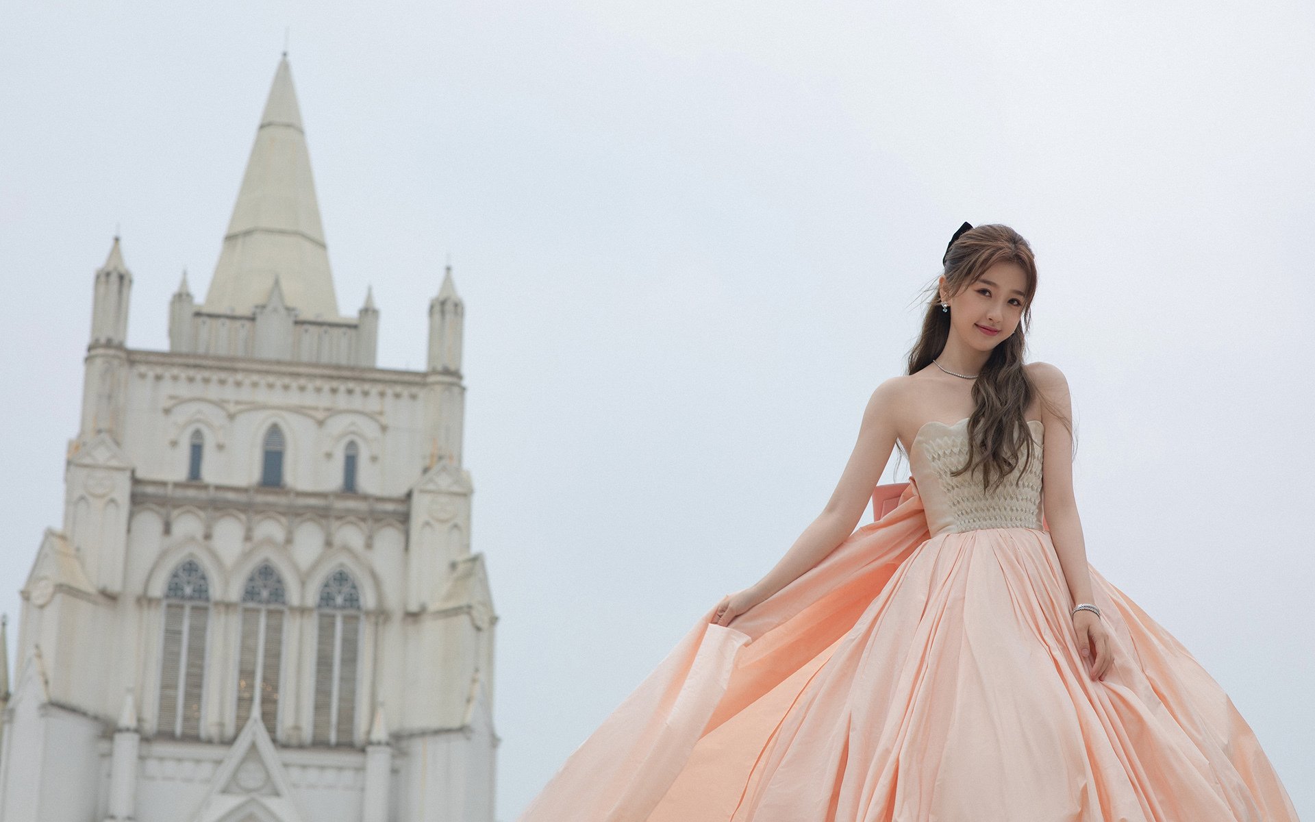 星光与风暴，当恩比德独舞时，雷霆用最后三秒定义了另一种伟大